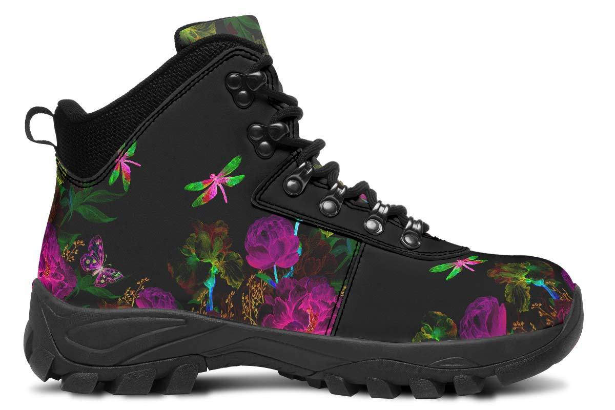 Outdoorvibeboots-105FlowersAndDragonflyBlack05070-Blk-YWV-STR3.jpg
